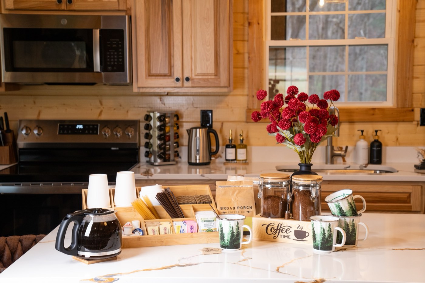 Kitchen open shelving